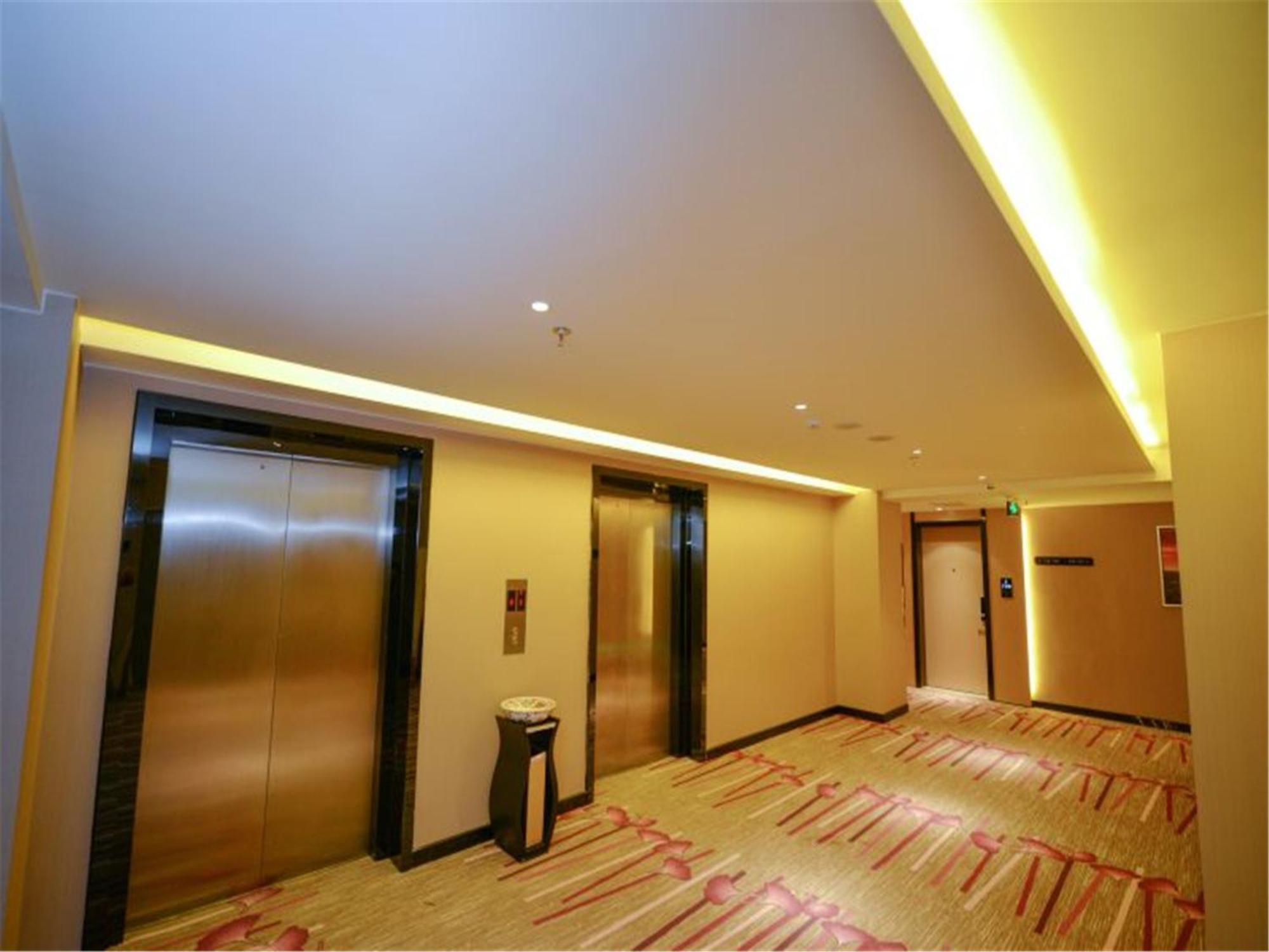 בייג'ינג Lavande Hotel Muxiyuan Branch מראה חיצוני תמונה